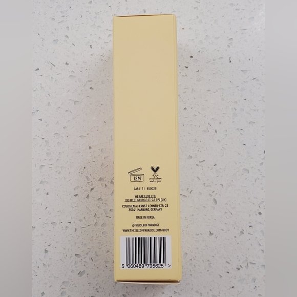 Isle of Paradise Trial Size Moisturizer - Picture 3 of 4
